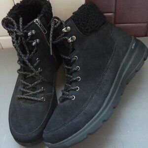 SIZE 8.5. Skechers Air Cooled Goga Mat black suede leather ankle boots.